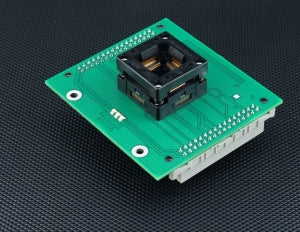 AP1 QFP64-1.02 ZIF PIC-8 (71-4708). Specialised programming module with open ZIF socket.