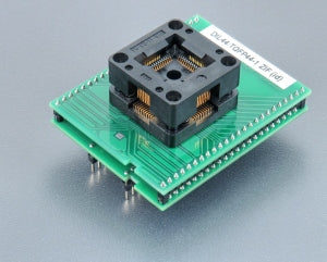 DIL44/TQFP44-1 ZIF (id) (70-4956). Universal programming adapter with open ZIF socket.