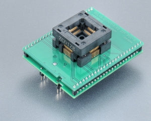 DIL48/QFP64-1.02 ZIF PIC-8 (70-4709). Specialised programming adapter with open ZIF socket.